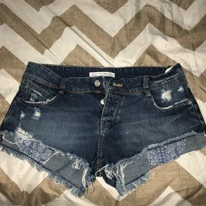 ZARA Trafaluc Jean Shorts